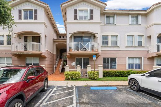 مجمع شقق ﻓﻲ Miami Terrace Mobile Home, Miami-Dade County