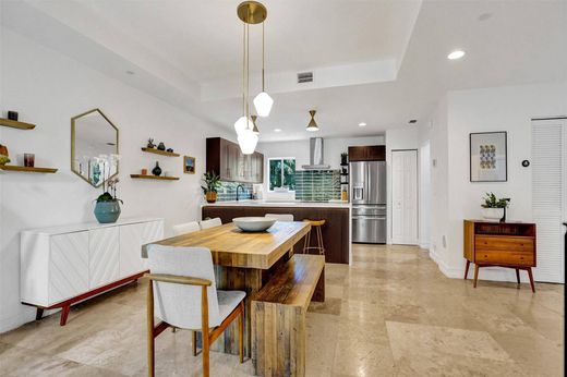 Townhouse in Fort Lauderdale, Broward County