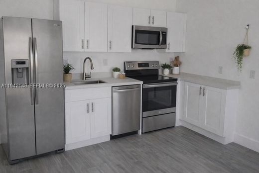Complexos residenciais - Miami Shores, Miami-Dade County