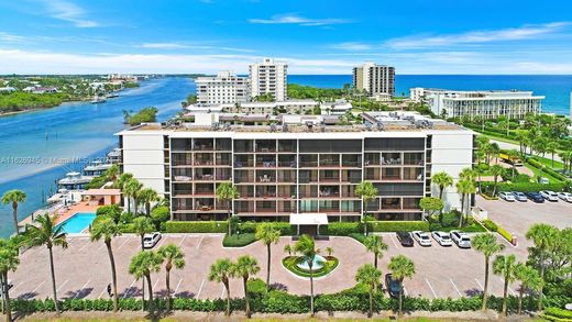 Appartementencomplex in Tequesta, Palm Beach County