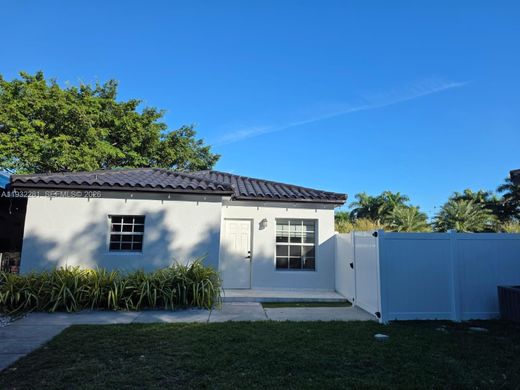 Βίλα σε Μαϊάμι, Miami-Dade County