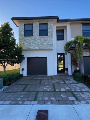 Townhouse in Miami Lakes, Miami-Dade
