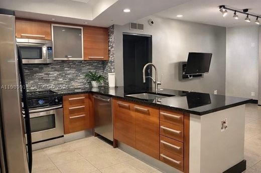Complexes résidentiels à Coral Gables, Comté de Miami-Dade