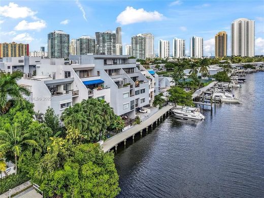 Komplex apartman Sunny Isles Beach, Miami-Dade County
