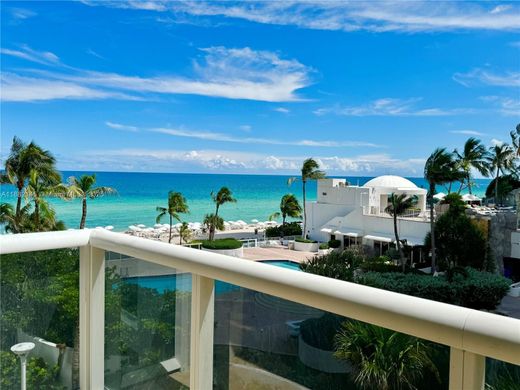 Complesso residenziale a Sunny Isles Beach, Miami-Dade County