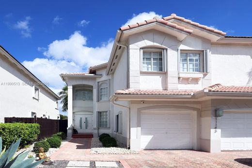 Willa w Doral, Miami-Dade County