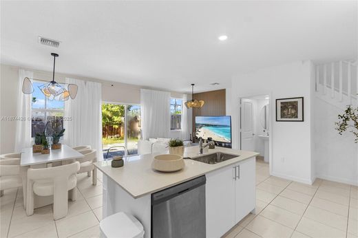 Таунхаус, Корал-Спрингс, Broward County