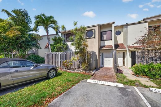 Townhouse in Fort Lauderdale, Broward County