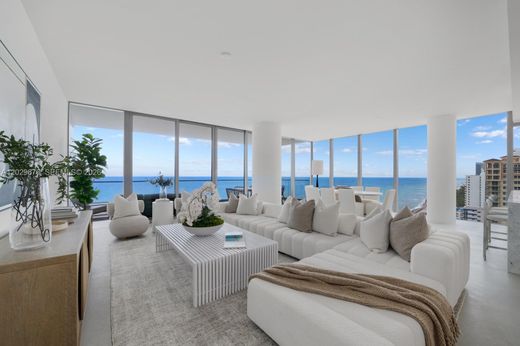 Complexes résidentiels à Hallandale Beach, Comté de Broward