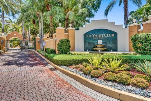 Residential complexes in Aventura, Miami-Dade