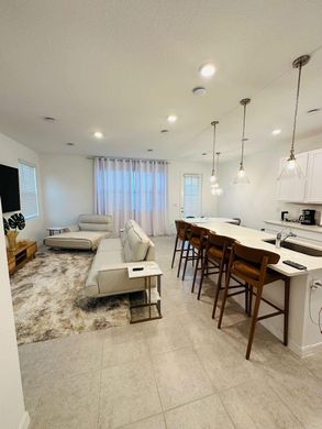 Townhouse in Davenport, Polk County