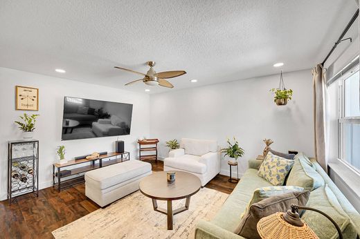 Residential complexes in Pompano Beach, Broward County