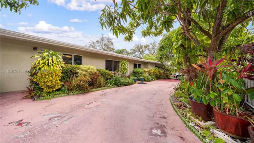 Willa w Miami, Miami-Dade County