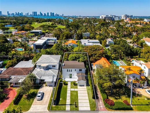 Villa in Miami Beach, Miami-Dade County