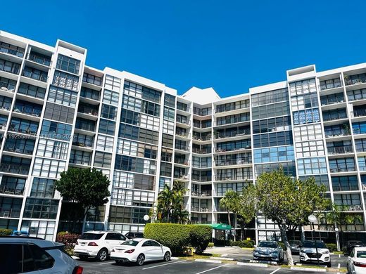 Complesso residenziale a Hallandale Beach, Broward County