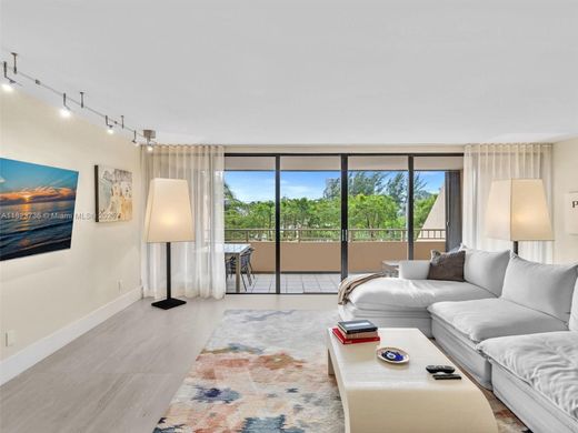 Complesso residenziale a Miami, Miami-Dade County