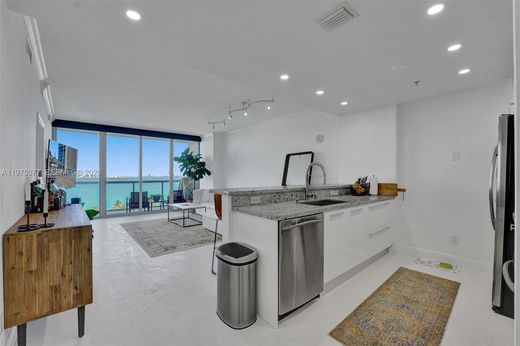 Komplex apartman Miami, Miami-Dade County