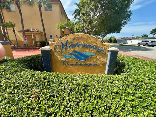 Complesso residenziale a Miami, Miami-Dade County