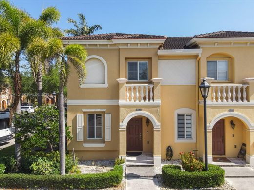 Townhouse in Miramar, Broward County