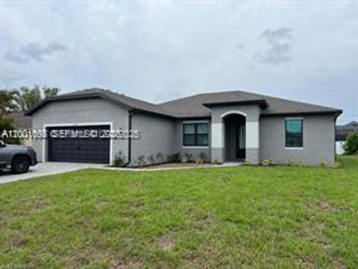 Villa in Cape Coral, Lee County
