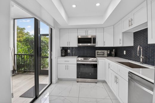Komplex apartman Boca Raton, Palm Beach County