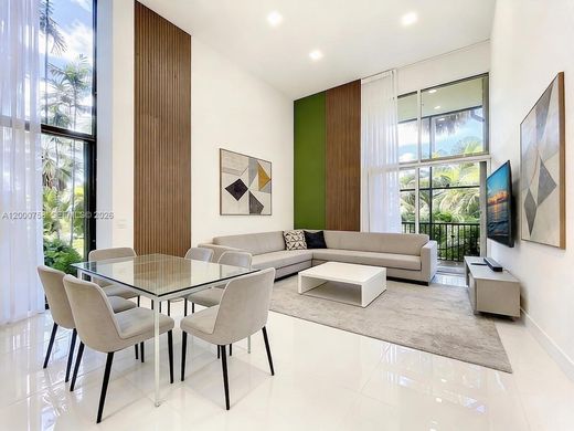 Residential complexes in Aventura, Miami-Dade