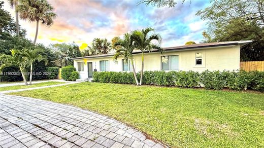 Villa in Plantation, Broward County