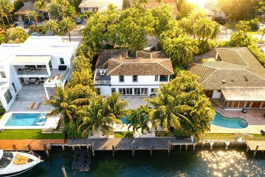 Villa in North Miami, Miami-Dade
