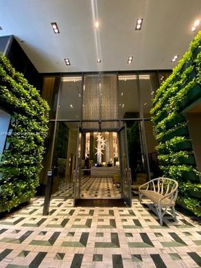 Edificio en Miami, Miami-Dade County