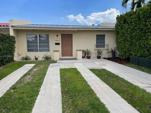 Townhouse in Miami, Miami-Dade