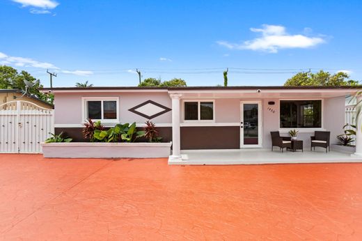 Villa in Hialeah, Miami-Dade