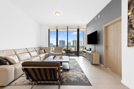 Residential complexes in Miami, Miami-Dade