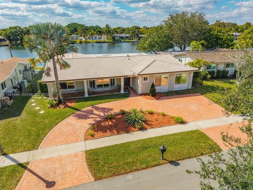 Villa Pembroke Pines, Broward County