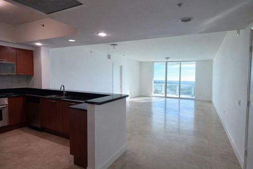 Edificio en North Miami, Miami-Dade County