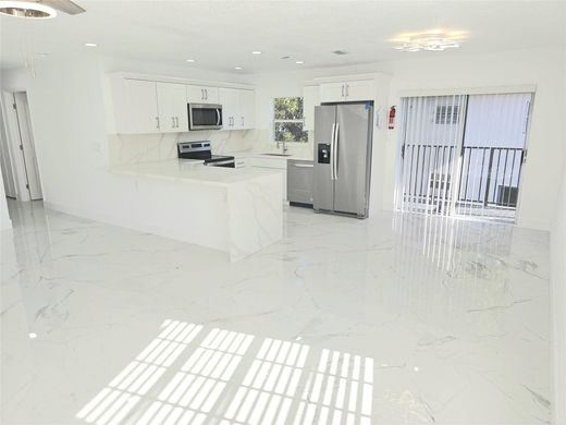 Complexes résidentiels à Lauderhill, Comté de Broward
