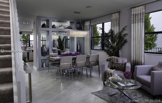 Villa in Hialeah, Miami-Dade County