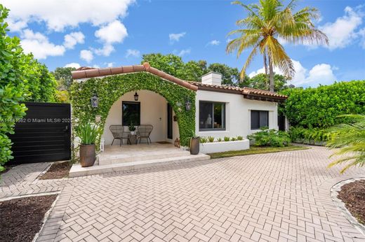 Villa - Miami, Miami-Dade County