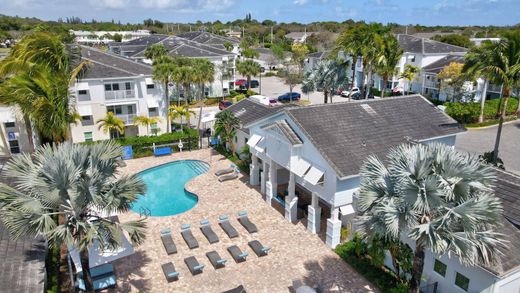 Wohnkomplexe in Boynton Beach, Palm Beach County