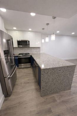 Complexes résidentiels à Hialeah, Comté de Miami-Dade