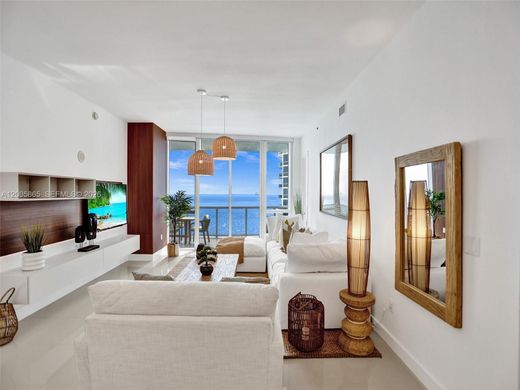 Complesso residenziale a Sunny Isles Beach, Miami-Dade County