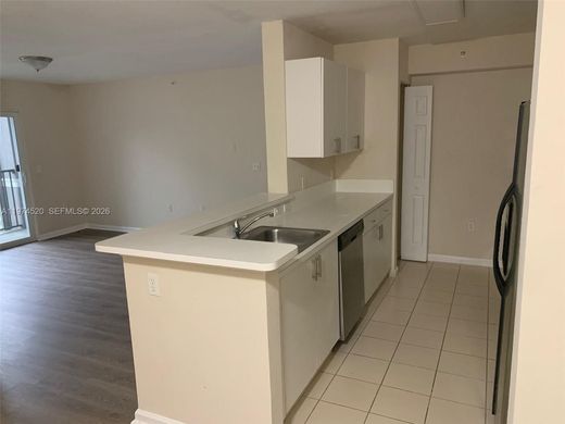 Residential complexes in Homestead, Miami-Dade