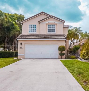 Villa Lake Worth, Palm Beach County