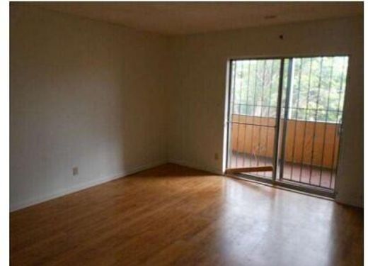 Townhouse in Sunrise, Broward County