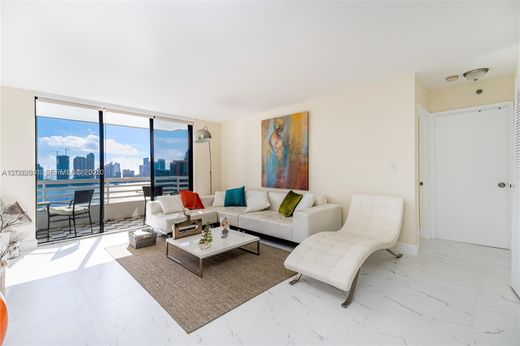 Komplex apartman Aventura, Miami-Dade County
