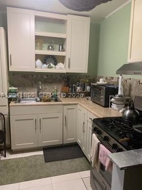 Вилла, North Miami, Miami-Dade County