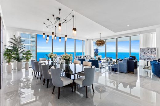 Residential complexes in Sunny Isles Beach, Miami-Dade