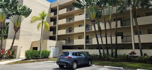 Residential complexes in Coconut Creek, Broward County