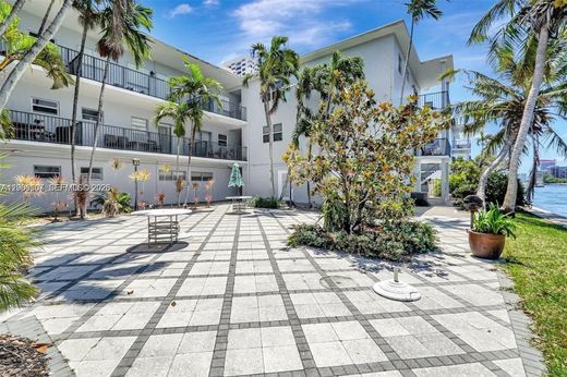Komplex apartman Hollywood, Broward County