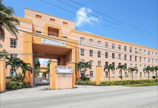 Residential complexes in Hialeah, Miami-Dade