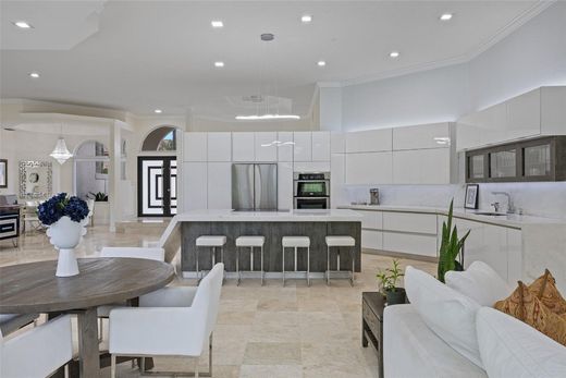 Villa in Weston, Broward County